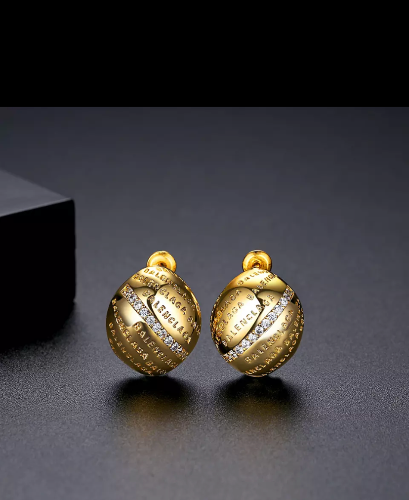 "Lai" Gold Plated Oval Studded Earrings
